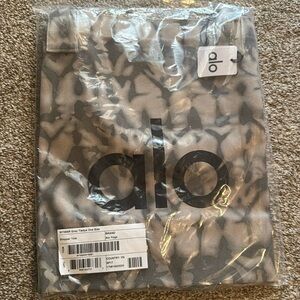 Alo yoga bag